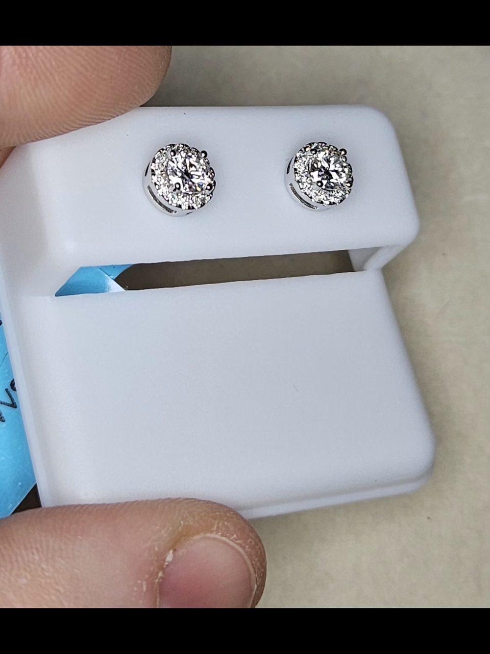 925 Sterling Silver Moissanite Halo Round Stud Earrings - Picture 4 of 10